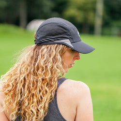 RunTechnology® Performance Hat - Black
