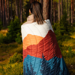 RunTechnology® Puffle Blanket - Into the Forest