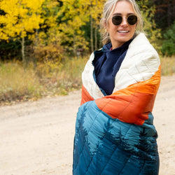 RunTechnology® Puffle Blanket - Into the Forest