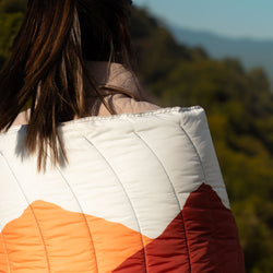 RunTechnology® Puffle Blanket - Into the Forest