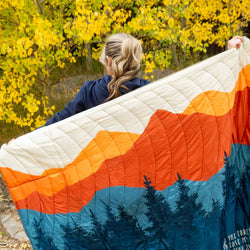 RunTechnology® Puffle Blanket - Into the Forest
