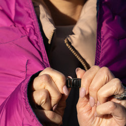 RunTechnology® Puffle Blanket - Happy Hour