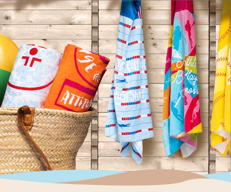 Hooded Beach Towel - Product - Bottom - Responsive Image - 1