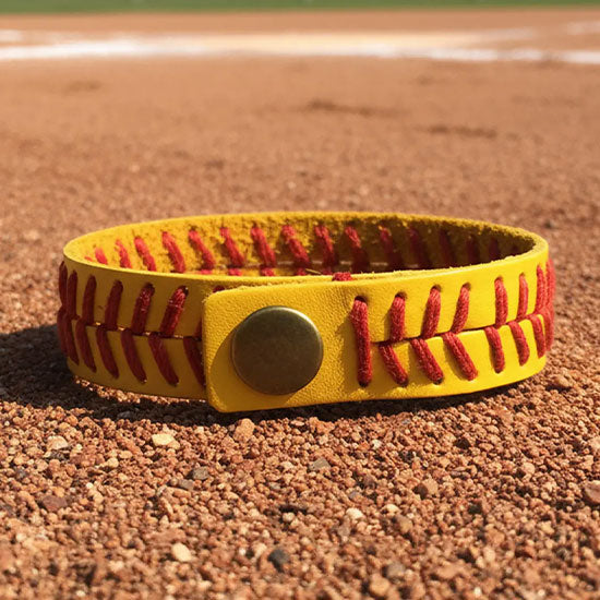 SOFTBALL-GRID-BRACELET-1.jpg