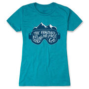 Skiing & Snowboarding Women's Everyday Tee - The Mountains Are Calling