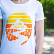 Women's Everyday Runners Tee - Run Trails Sunset